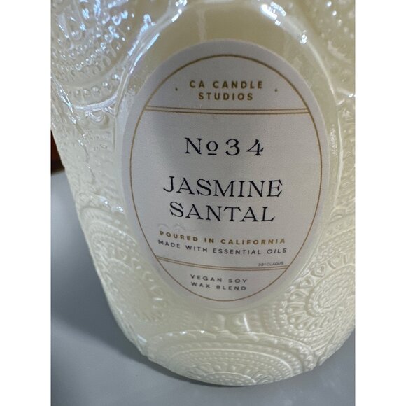 Leoben Candle Co Jasmine Santal 18oz 1 Wick White Cut Glass Jar Soy Wax Candle - Picture 3 of 6